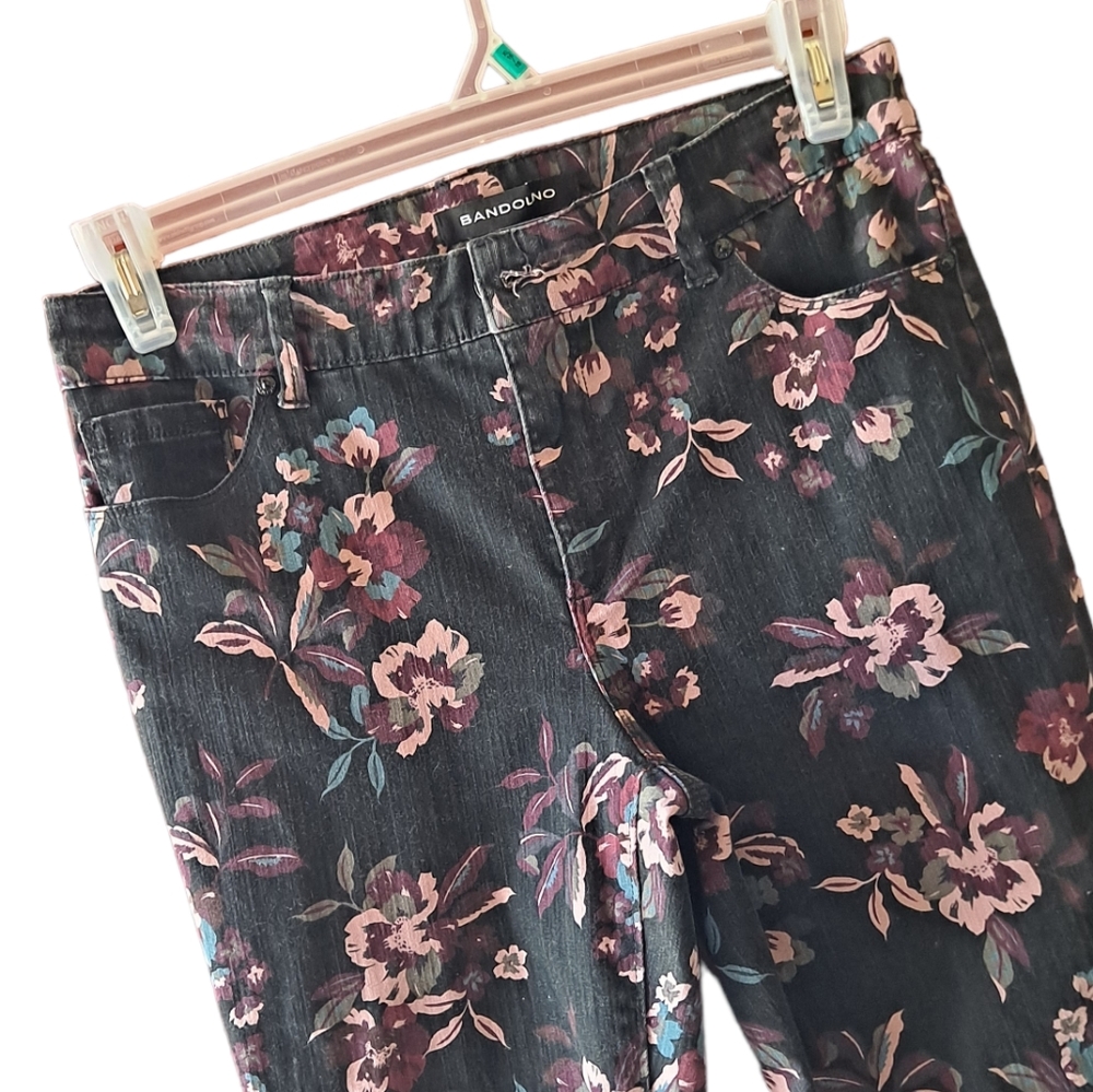 Bandolino black floral skinny jeans - Picture 5 of 6